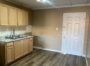805 North Ave APT 103, Griffin, GA 30223