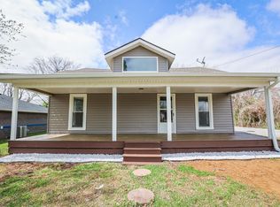 221 S Friendship Rd, Paducah, KY 42003