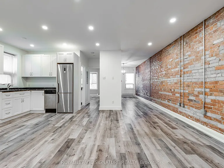 421 Danforth Ave #2 — Photo 1