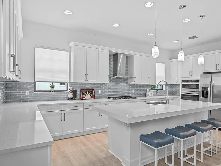 5255 Beckman Ter — Photo 11