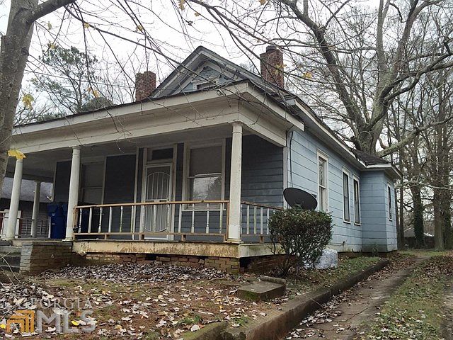2nd image of 686 Brookline St SW