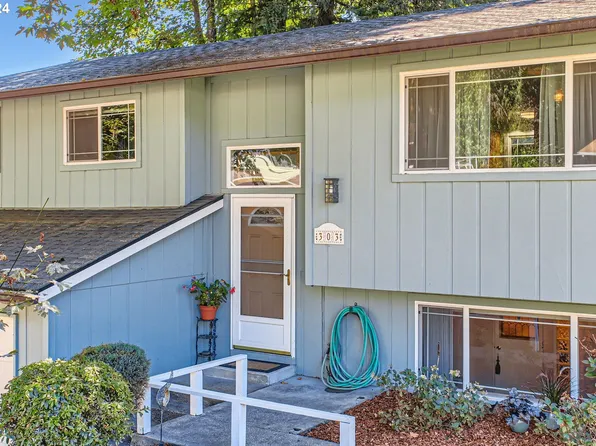 303 SE Paloma Ave, Gresham, OR 97080