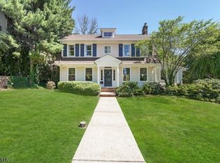 43 Mountain Ave, Maplewood, NJ 07040