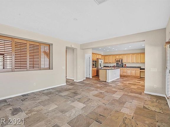 5th image of 8629 Sherwood Park Dr