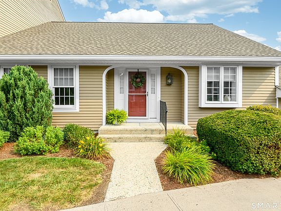 2nd image of 90 South Mill Drive #90