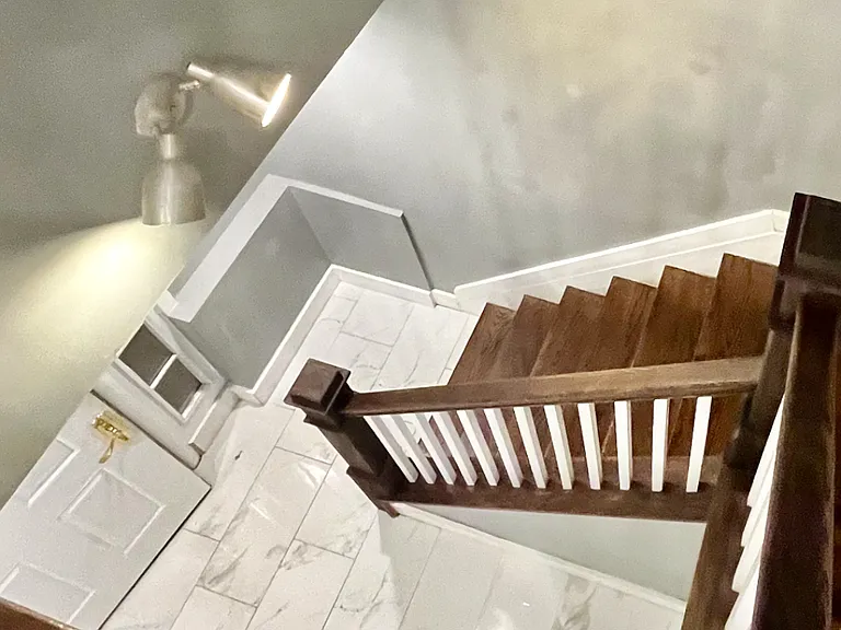 687 Northstream Dr — Photo 17