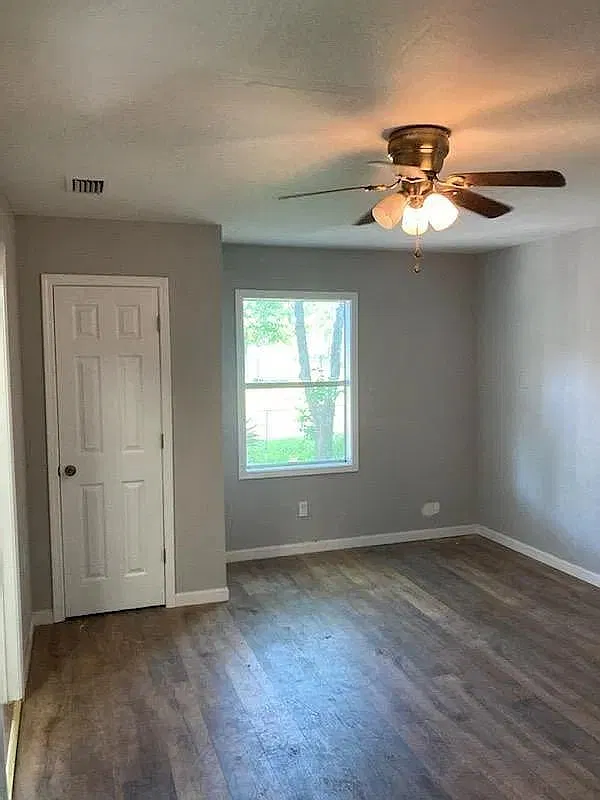 3 bed, 2.0 bath, $1,500 — Photo 3