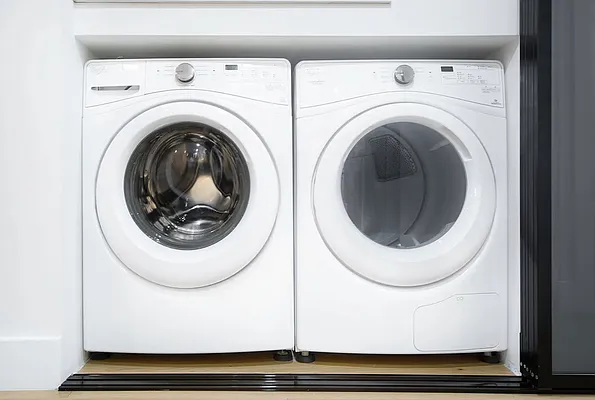 Rented by Safdie Realty Group | media 11