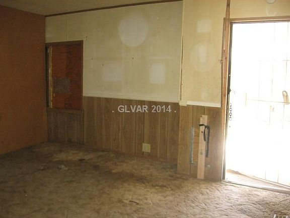 5th image of 105 Betty Ln