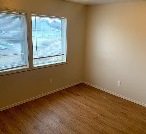 2nd image of 2317 E Locust St APT 103