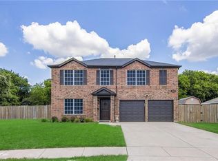 811 Monette Dr, Glenn Heights, TX 75154
