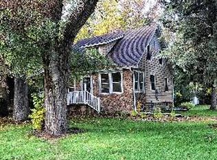 12600 W Forest Dr, New Berlin, WI 53151