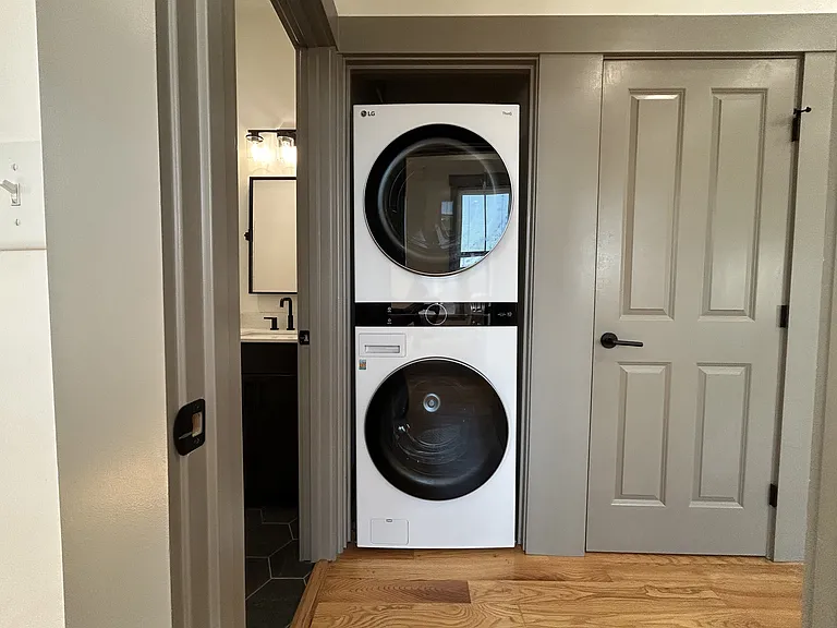 1725 Elm St #8 — Photo 4