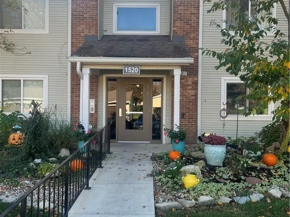 1520 Lake Pointe Way APT 3, Dayton, OH 45459