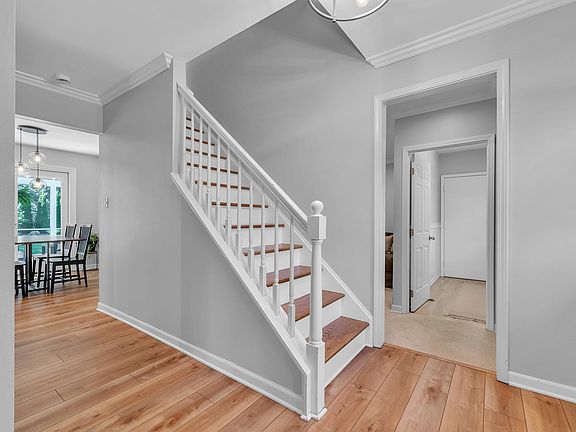 4th image of 46855 Dunsany Rd