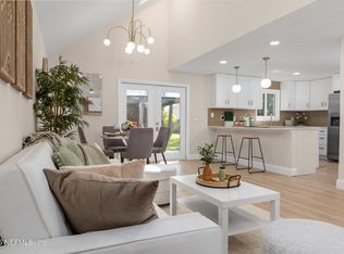 10525 Docksider Dr E, Jacksonville, FL 32257