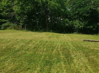 Lowrie Blvd, Northfield, OH 44067