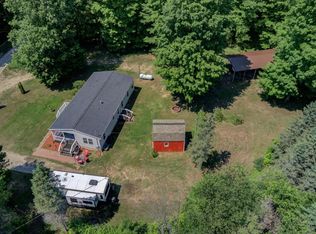 223 Pine Crest Ln, Beulah, MI 49617
