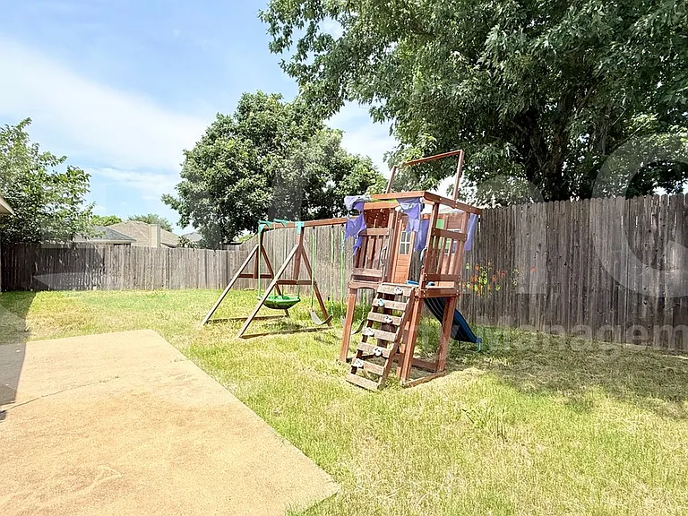 8001 Mourning Dove Dr — Photo 39