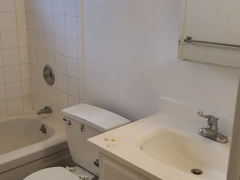 1820 Santa Clara Ave — Photo 19