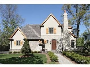 905 Osage Ln, Wilmette, IL 60091