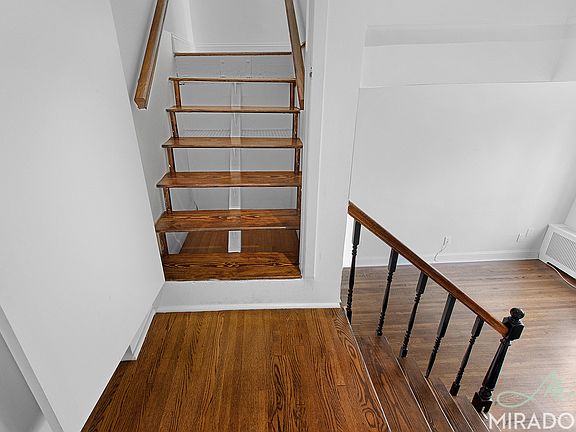 4th image of 440 E 85th St APT 6F
