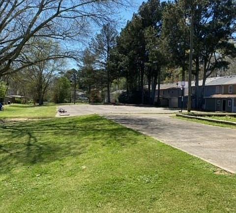 3rd image of 2090 Kings Gate Cir APT B