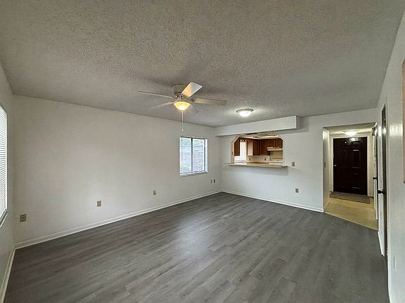 3rd image of 820 S Floral Ave