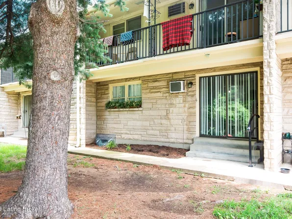 3510 Paragon Ct Unit 13, Louisville, KY 40218