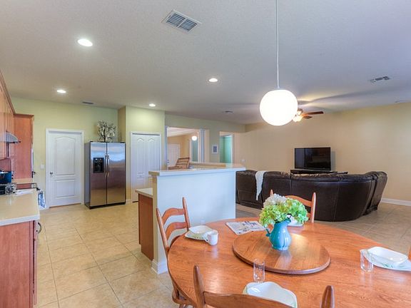 5th image of 304 Wolfberry Ln
