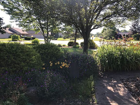 4th image of 33023 Woodstone Cir