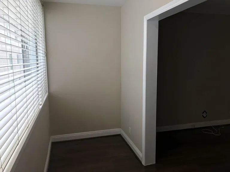 1126 N Central Ave #202 — Photo 19