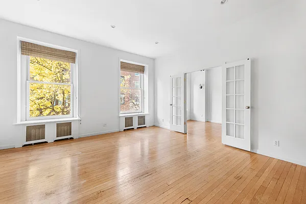 Rented by Jonathan Wachtel, LREB | media 18