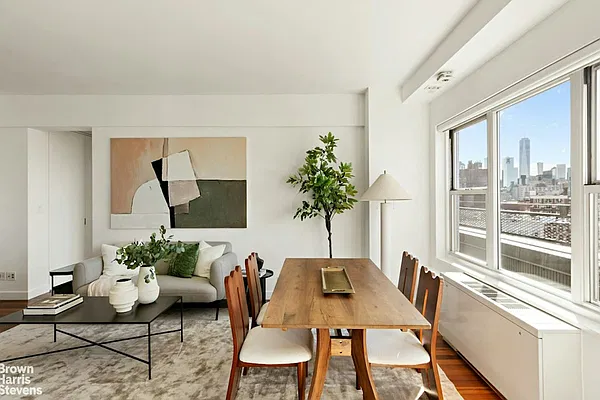 Living room, photo 5