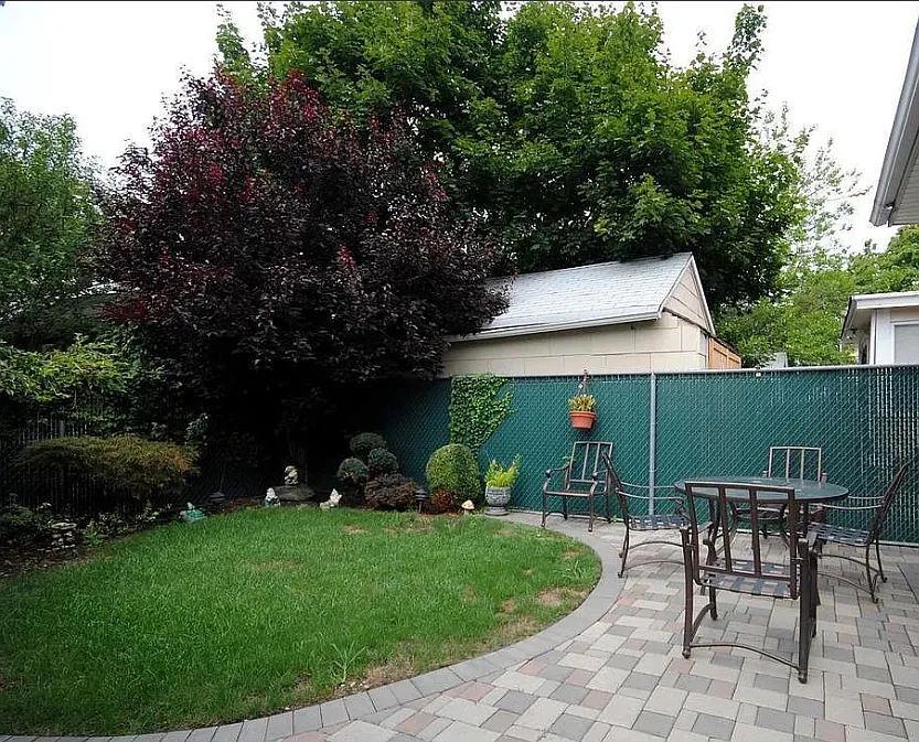 241st St, Bellerose — Photo 3