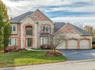 254 Merlot Ln, Saint Albans, MO 63073