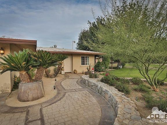 3rd image of 40896 Starlight Ln