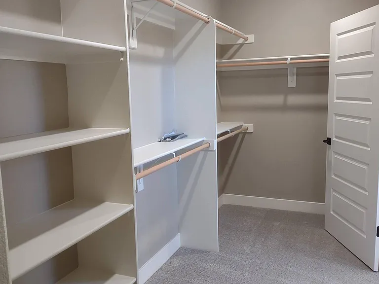 160 Chapel Hill Cir — Photo 10