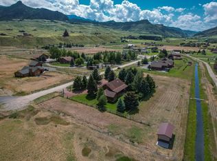 17 Talon Dr, Cody, WY 82414