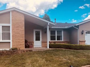 420 Westbrook Dr, O'Fallon, MO 63366