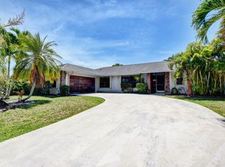 637 Oleaster Ave, Wellington, FL 33414