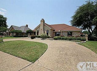 3209 Oxford Dr, Rowlett, TX 75088