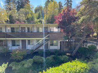 6810 SW 26th Ave #20, Portland, OR 97219