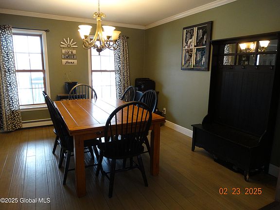 4th image of 602 White Birch Road