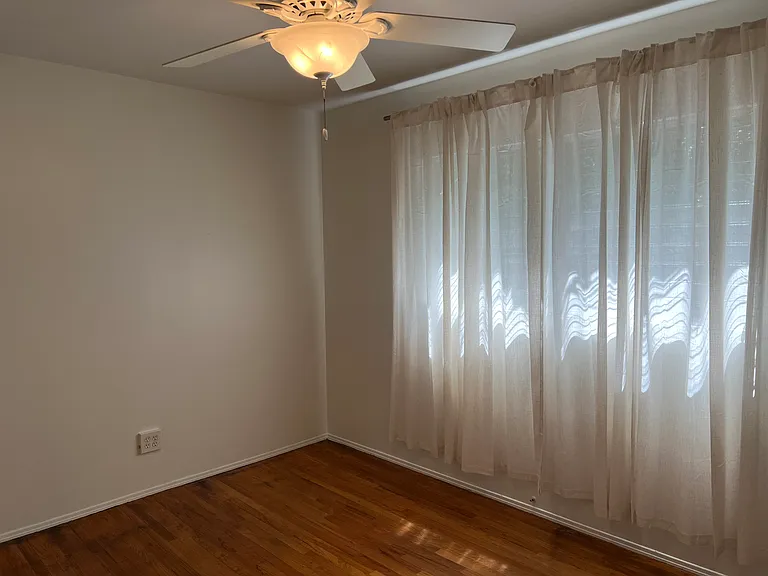 321 Wisconsin Ave #B — Photo 10