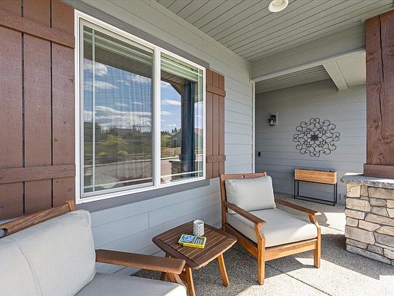 4th image of 696 W Basalt Ridge Dr