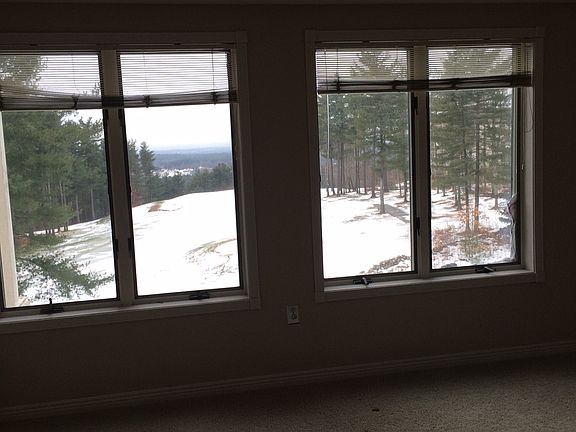 3rd image of 10 Mountain Laurels Dr APT 404