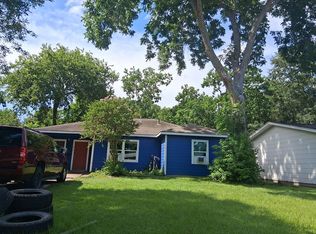 1010 15th Ave N, Texas City, TX 77590