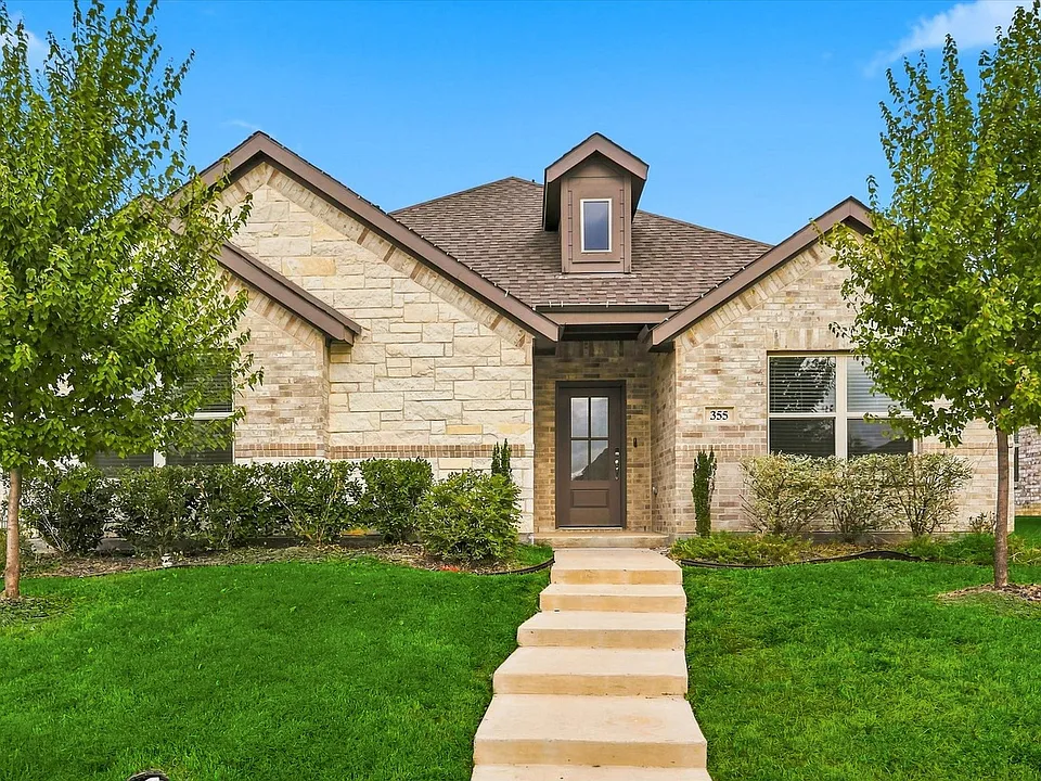 355 Freestall Dr