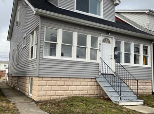 1018 Eureka Rd #2, Wyandotte, MI 48192